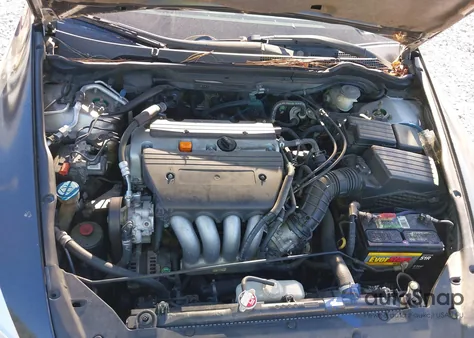 2004 Honda Accord 2.4 Lx из США, поврежденный, VIN 3HGCM56384G701503